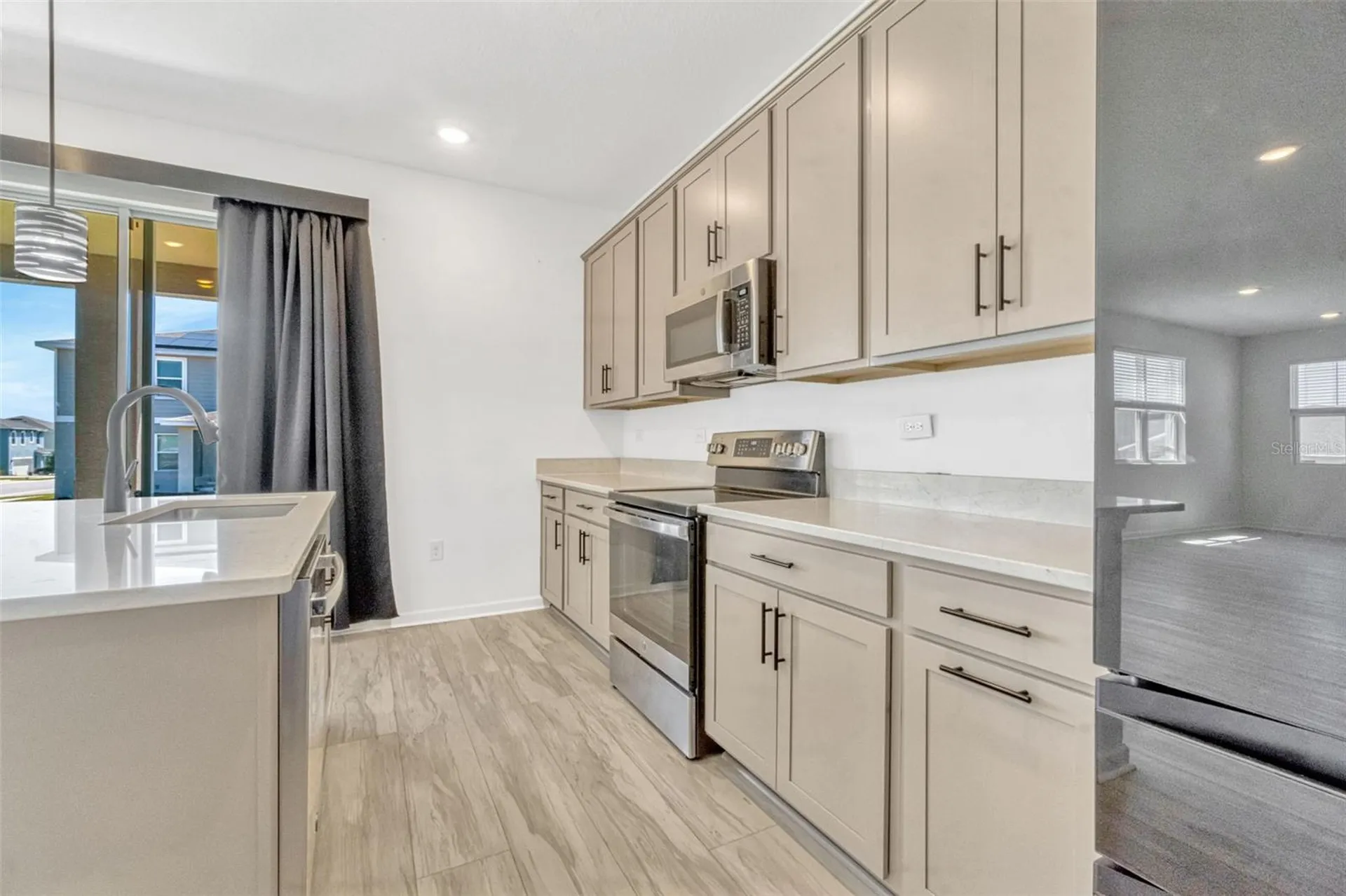 1003 Sugarwood Street Davenport FL 33837