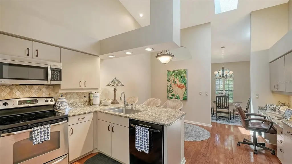 4691 Las Brisas Lane Sarasota FL 34238