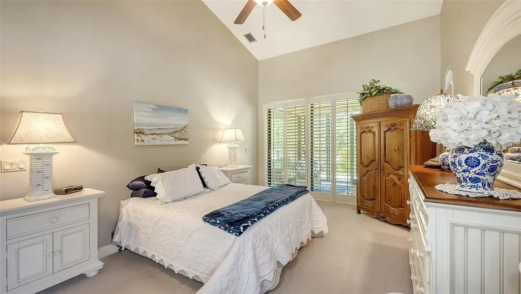 4691 Las Brisas Lane Sarasota FL 34238