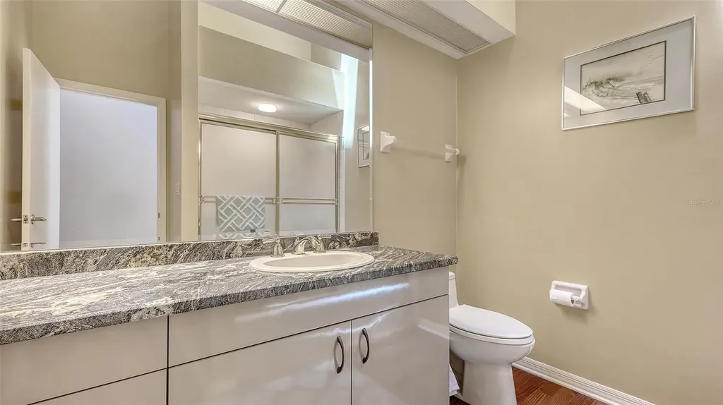 4691 Las Brisas Lane Sarasota FL 34238