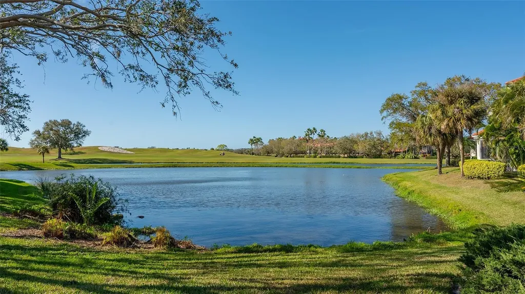 4691 Las Brisas Lane Sarasota FL 34238