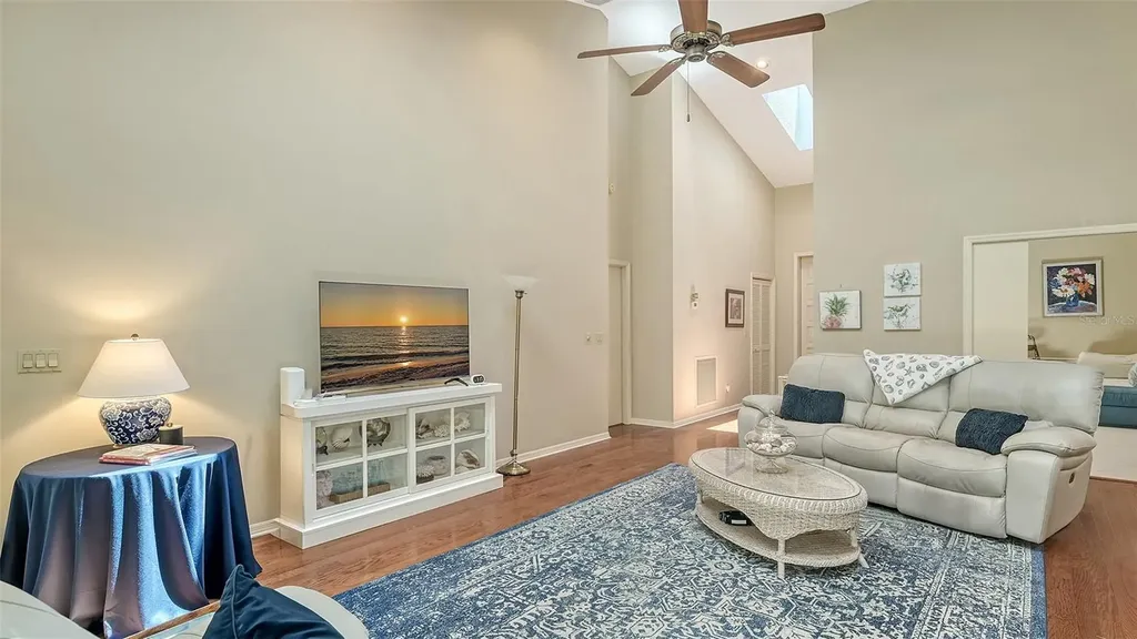 4691 Las Brisas Lane Sarasota FL 34238