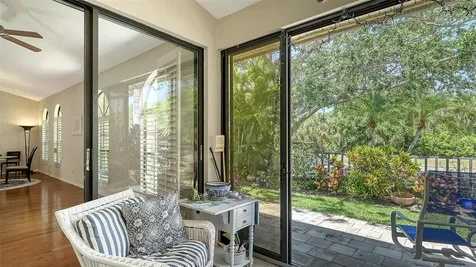4691 Las Brisas Lane Sarasota FL 34238