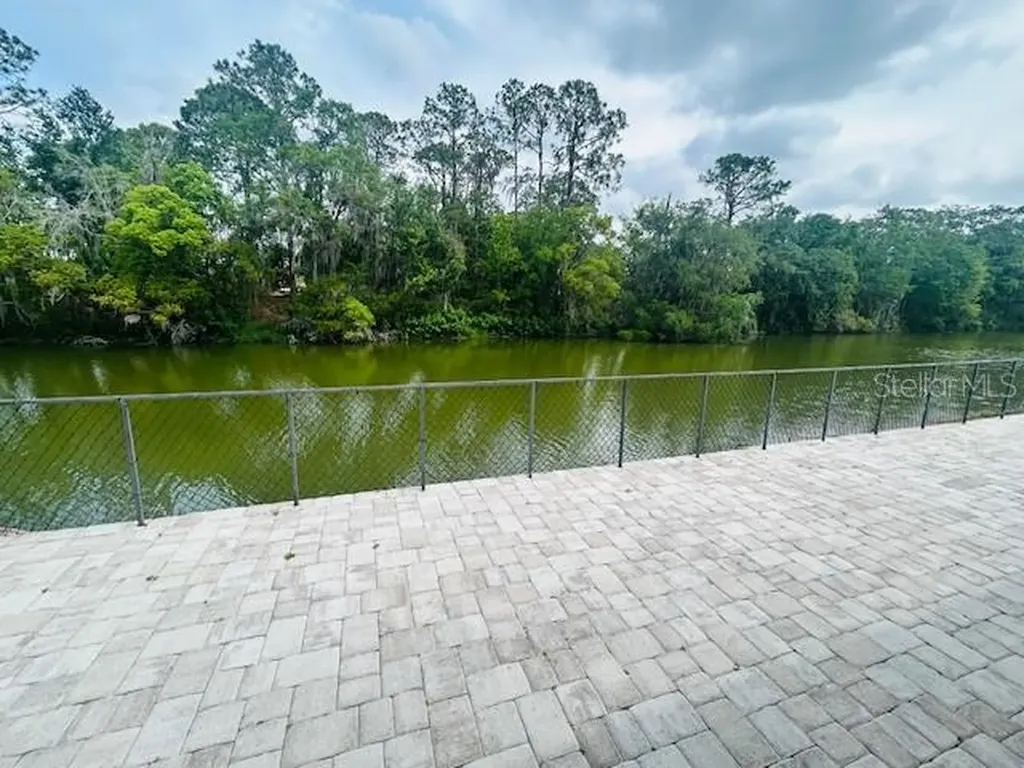 446 Lake Carolyn Circle Lakeland FL 33813
