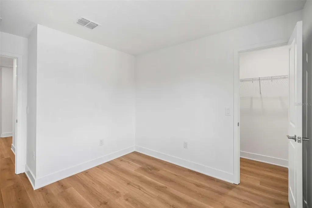 2711 W North B Street Tampa FL 33609