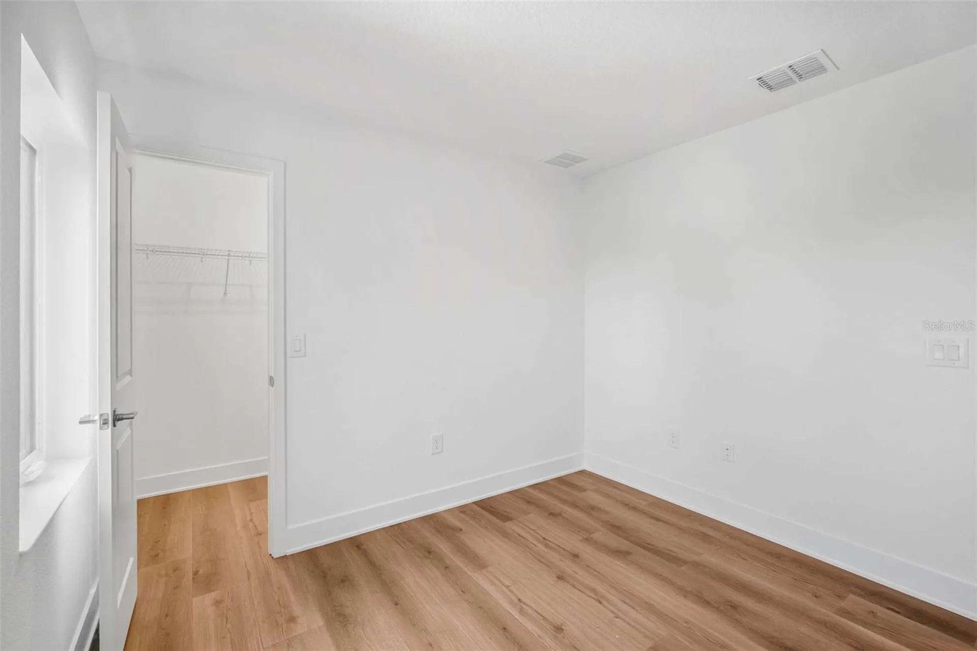 2711 W North B Street Tampa FL 33609