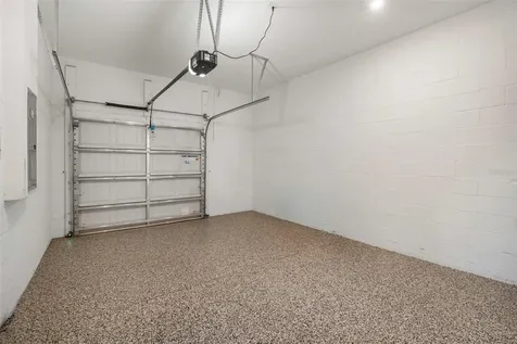 2711 W North B Street Tampa FL 33609