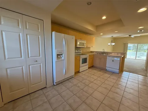 1246 Rio De Janeiro Avenue Punta Gorda FL 33983