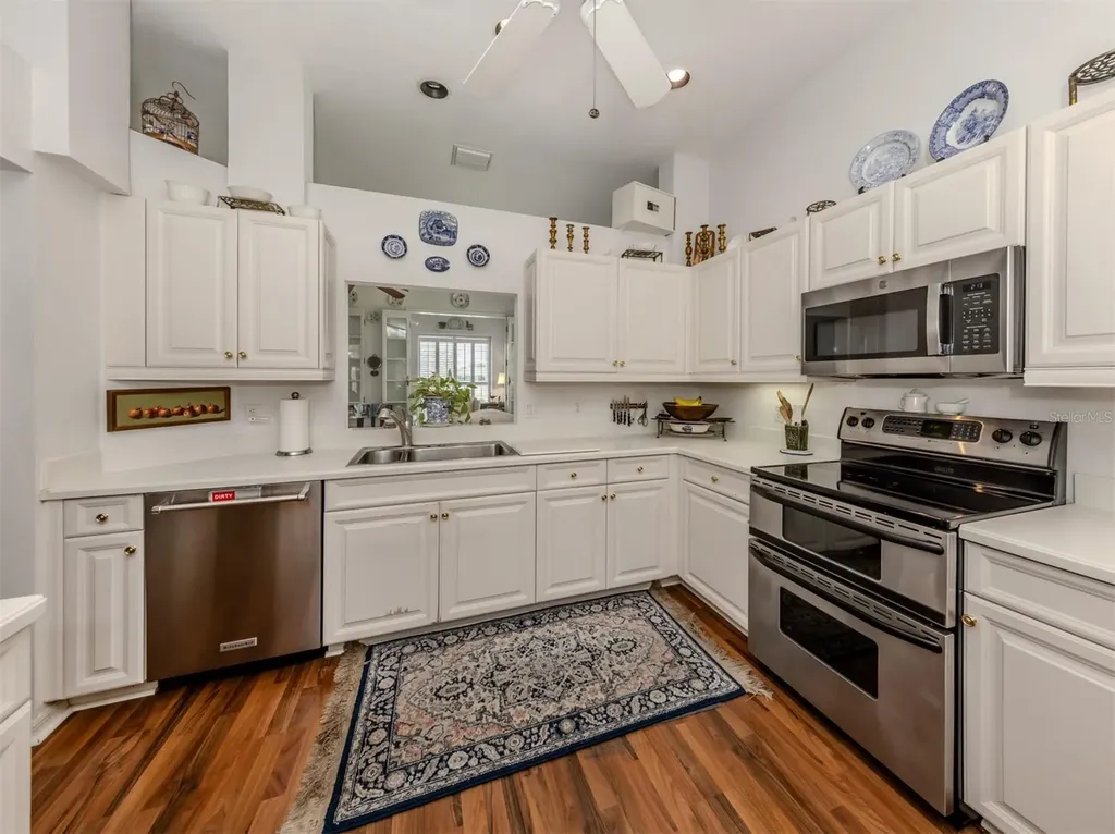 553 Fallbrook Drive Venice FL 34292
