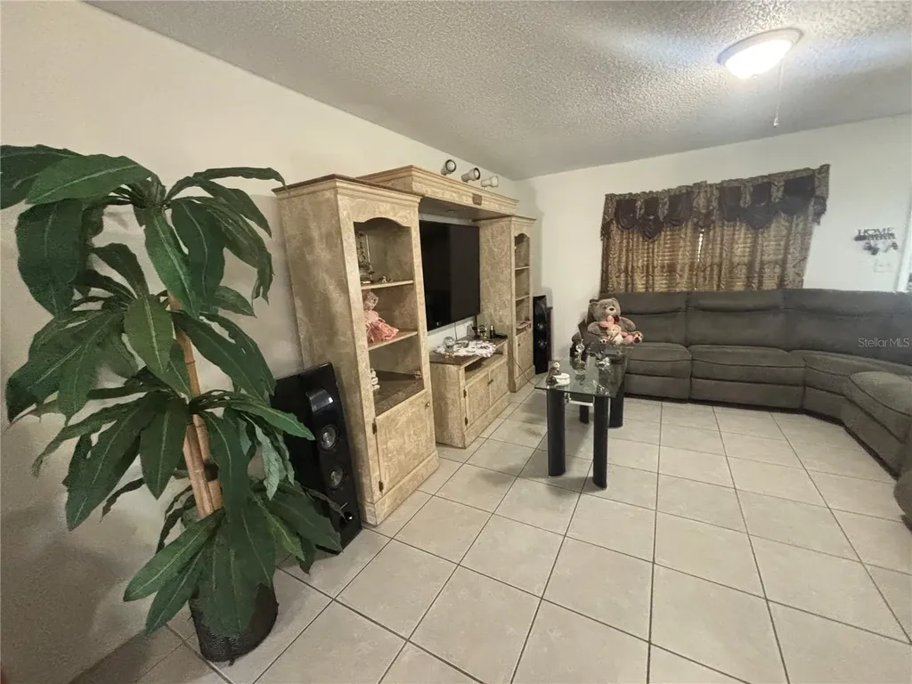 8782 La Boca Avenue North Port FL 34287