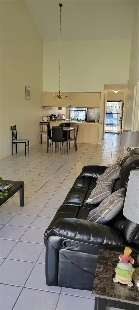 2218 Abbey Road Winter Haven FL 33880