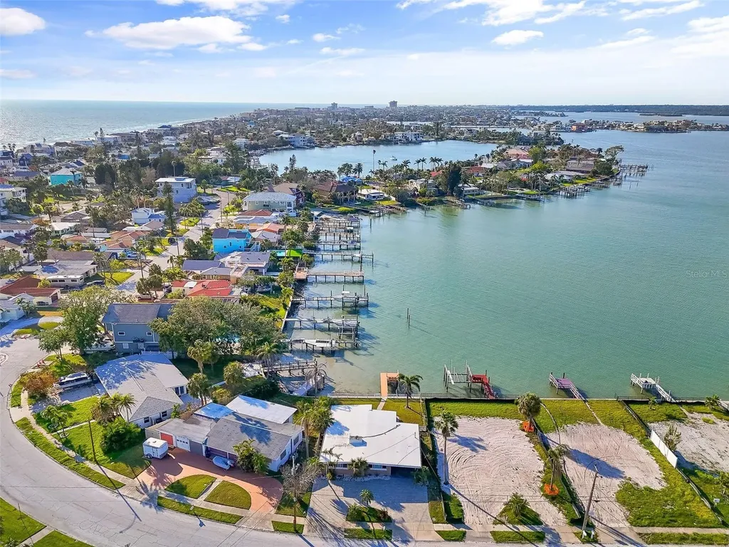 15305 Harbor Drive Madeira Beach FL 33708