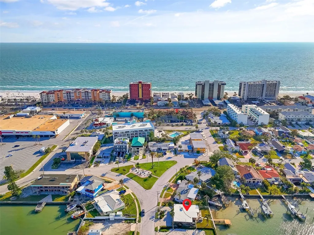 15305 Harbor Drive Madeira Beach FL 33708