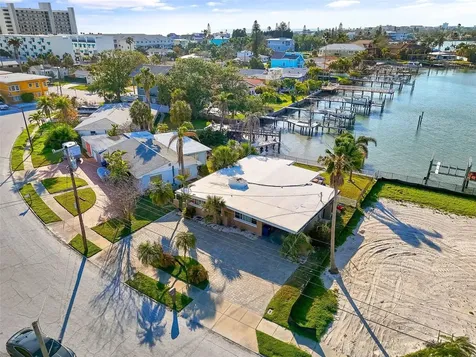 15305 Harbor Drive Madeira Beach FL 33708