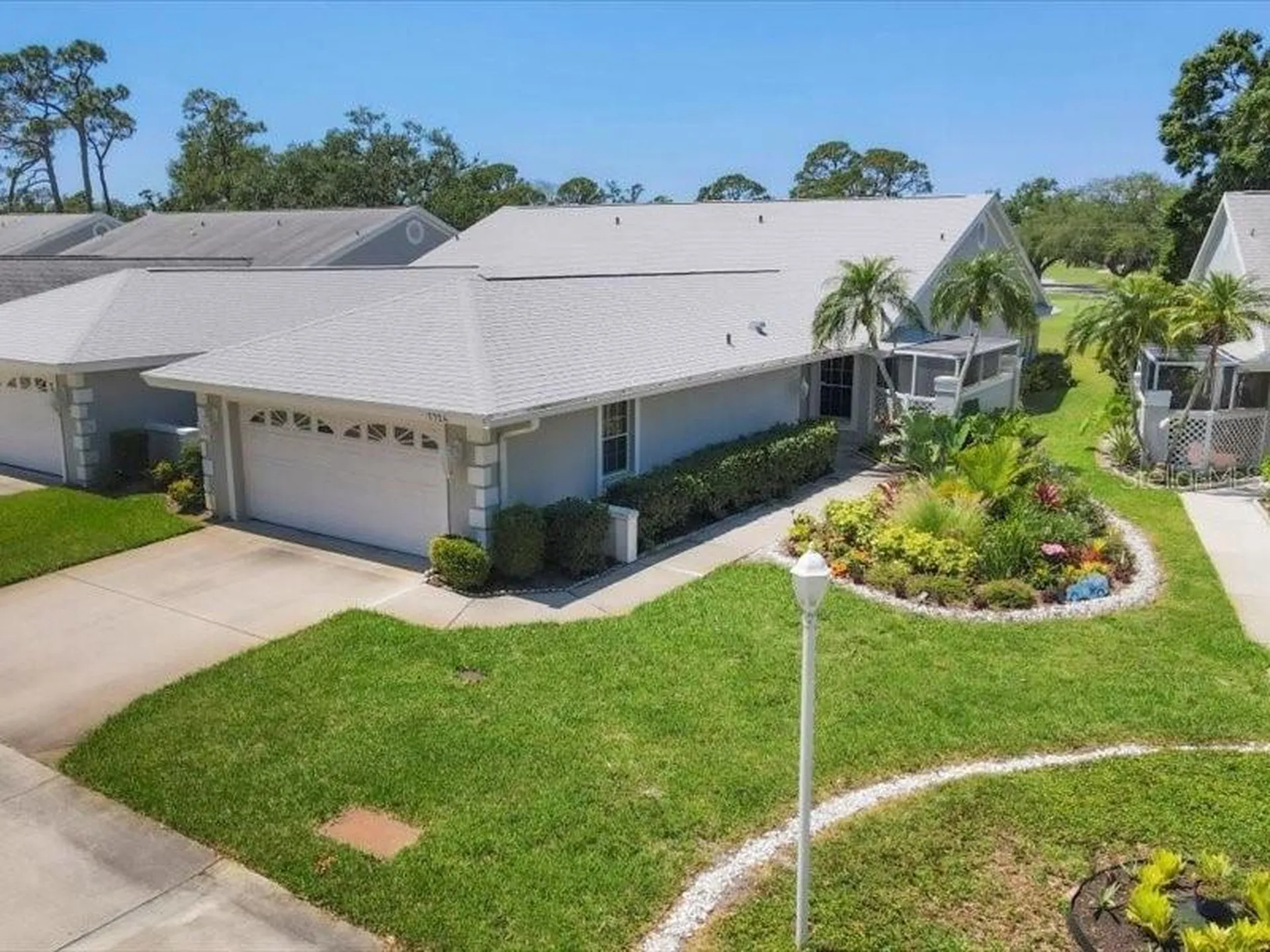 7724 Palm Aire Lane Sarasota FL 34243