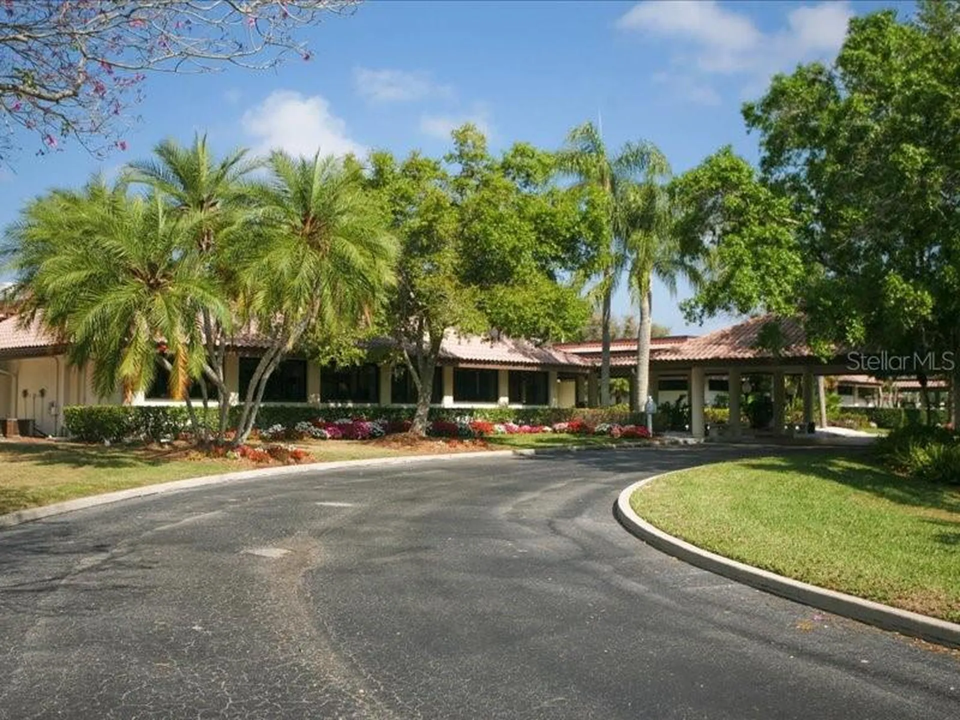 7724 Palm Aire Lane Sarasota FL 34243