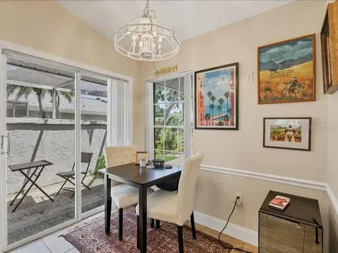 7724 Palm Aire Lane Sarasota FL 34243