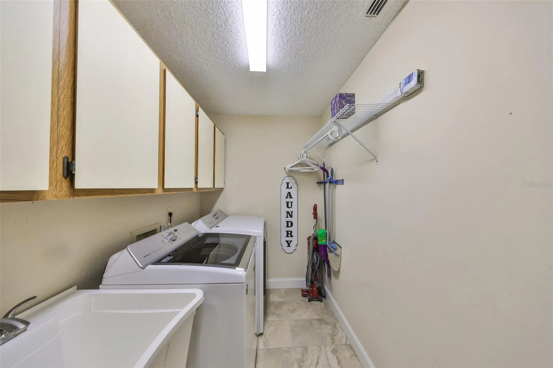 2004 Berry Roberts Drive Sun City Center FL 33573