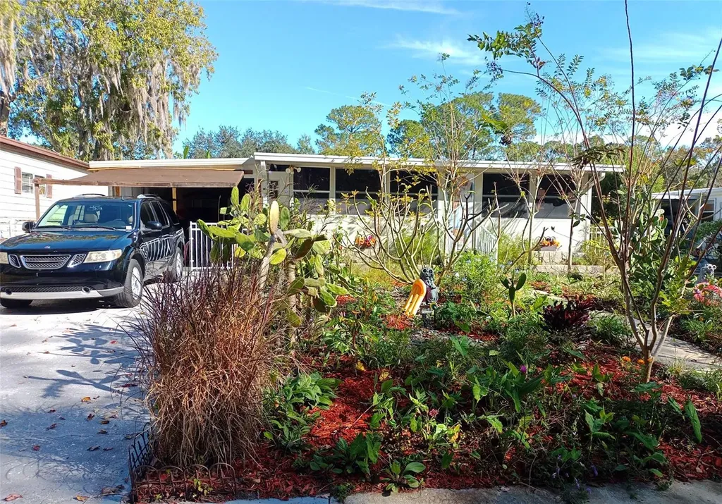 109 Fern Drive Debary FL 32713