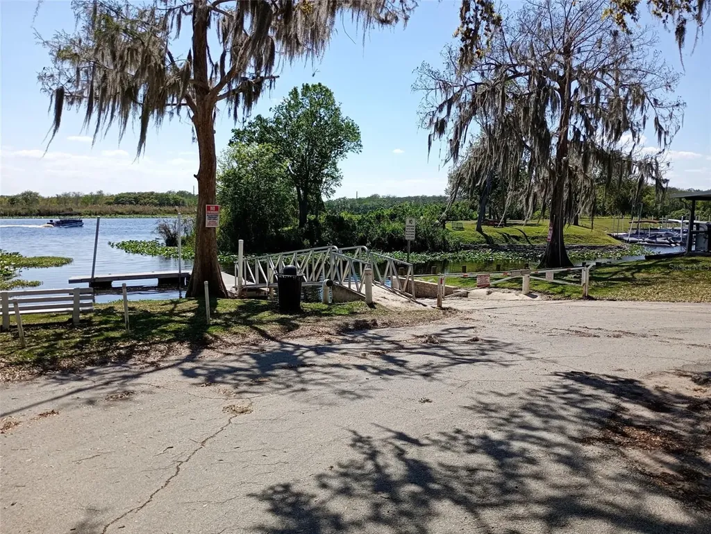 109 Fern Drive Debary FL 32713