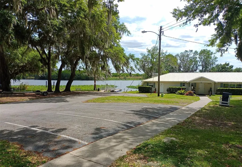 109 Fern Drive Debary FL 32713