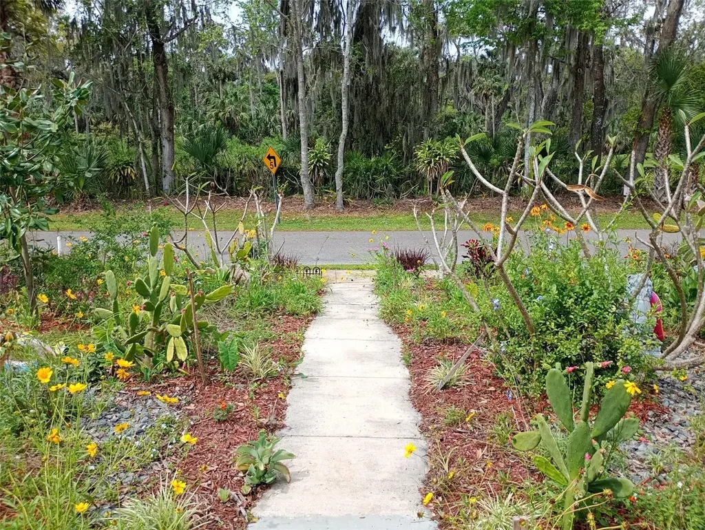 109 Fern Drive Debary FL 32713
