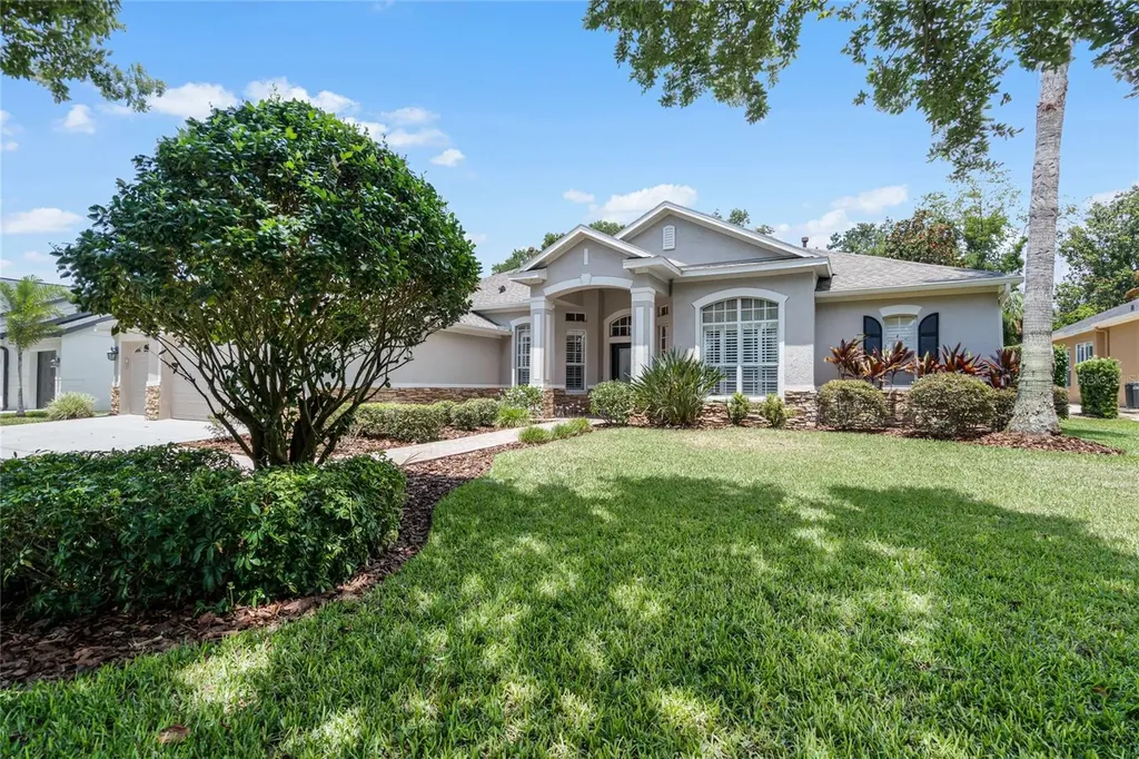 6120 Kestrelpark Drive Lithia FL 33547
