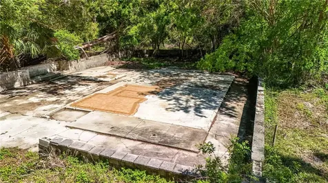 9240 Creston Avenue New Port Richey FL 34654