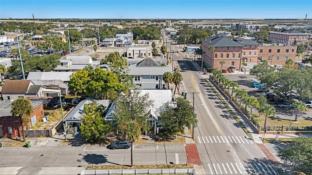 2002 E 4th Avenue Tampa FL 33605