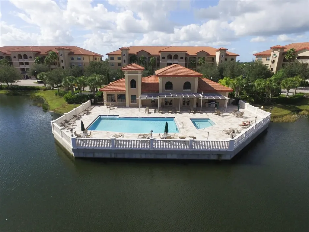 7710 Lake Vista Court Lakewood Ranch FL 34202