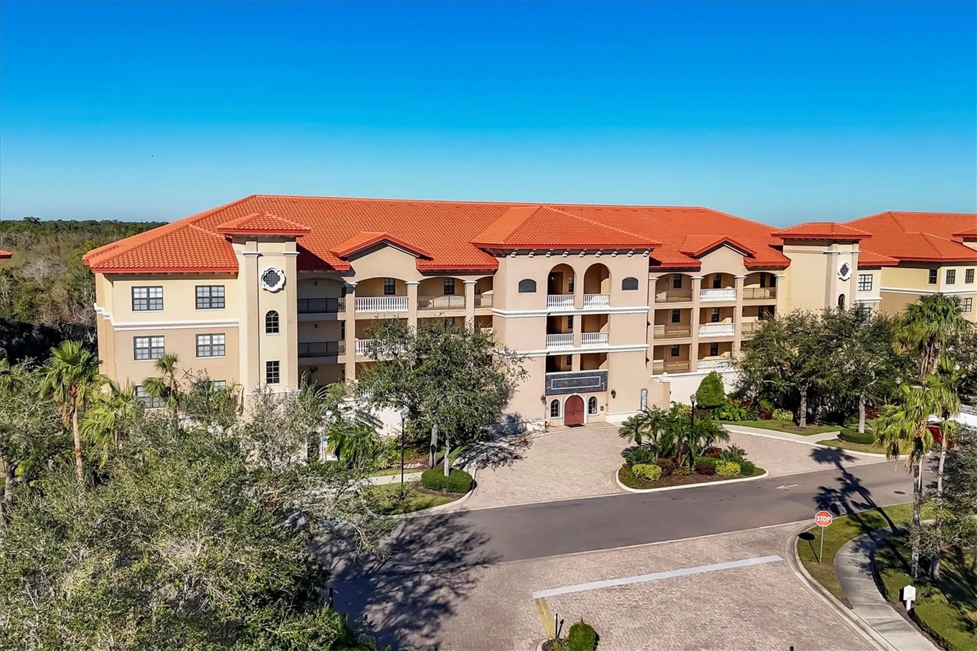 7710 Lake Vista Court Lakewood Ranch FL 34202