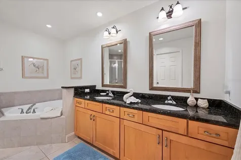 7710 Lake Vista Court Lakewood Ranch FL 34202