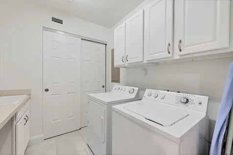 7710 Lake Vista Court Lakewood Ranch FL 34202