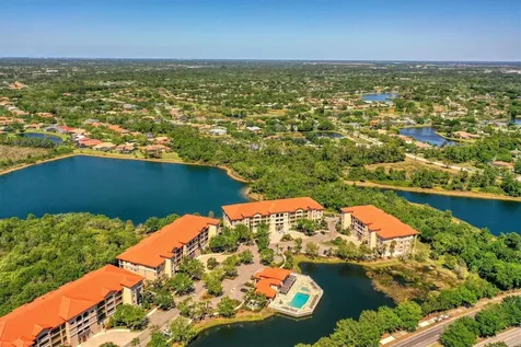 7710 Lake Vista Court Lakewood Ranch FL 34202