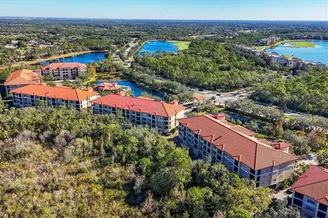 7710 Lake Vista Court Lakewood Ranch FL 34202