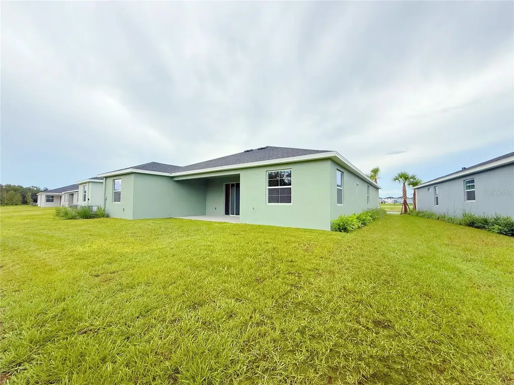 17122 James Trail Parrish FL 34219