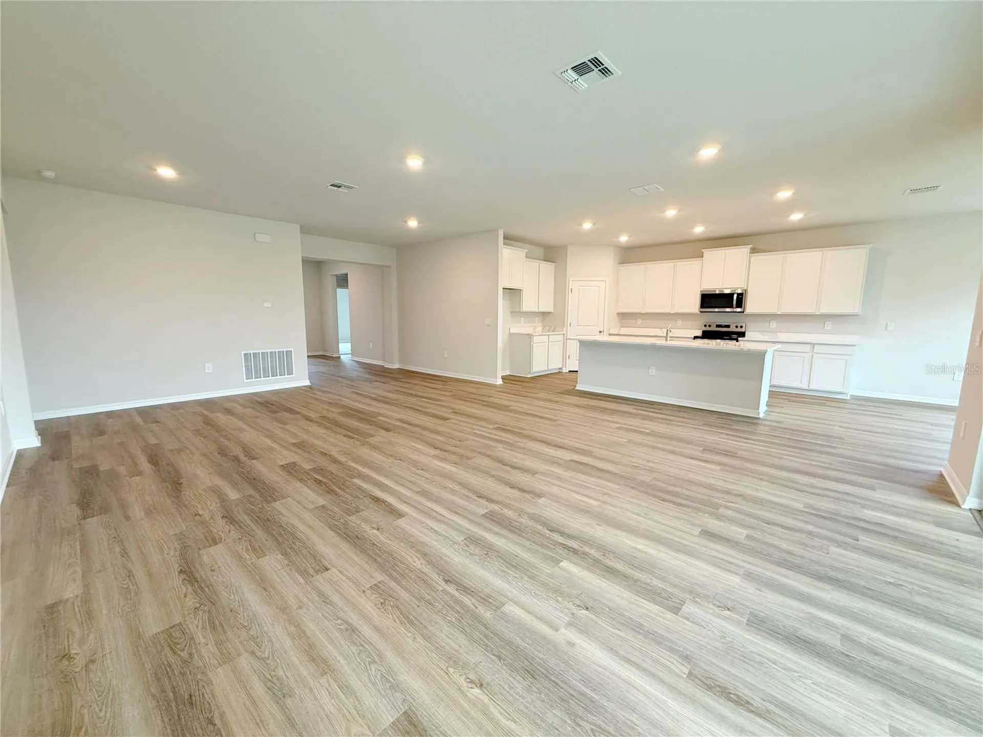17122 James Trail Parrish FL 34219