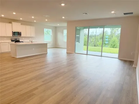 17122 James Trail Parrish FL 34219