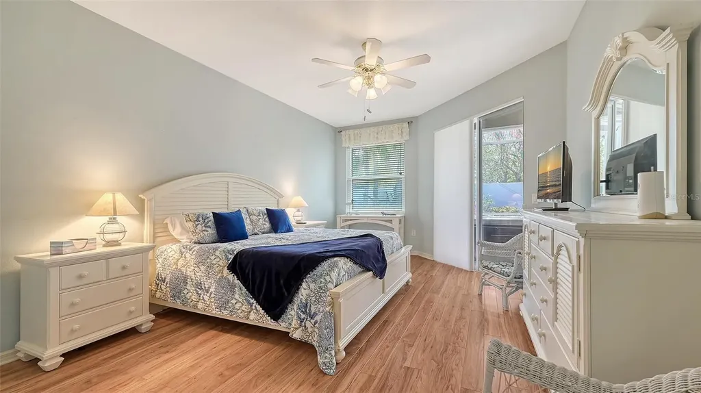 5518 Eastwind Drive Sarasota FL 34233