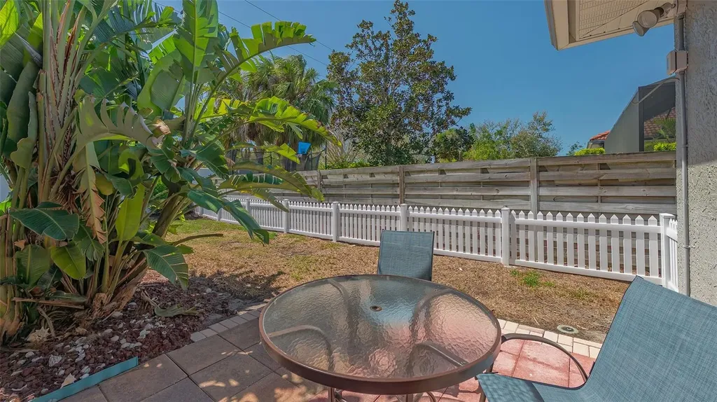 5518 Eastwind Drive Sarasota FL 34233