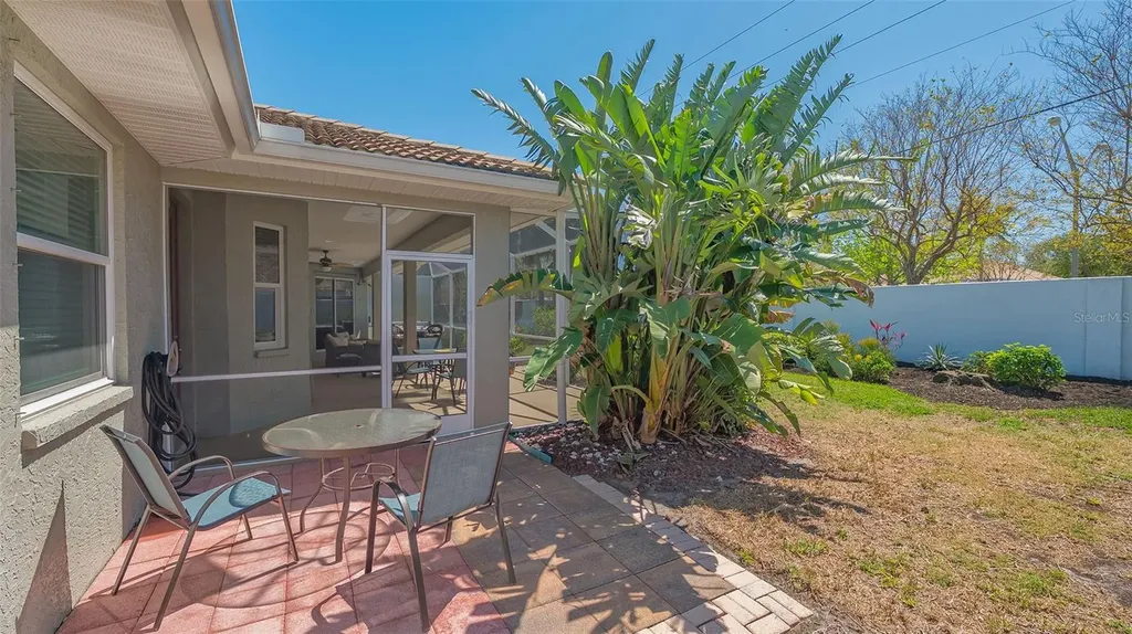 5518 Eastwind Drive Sarasota FL 34233