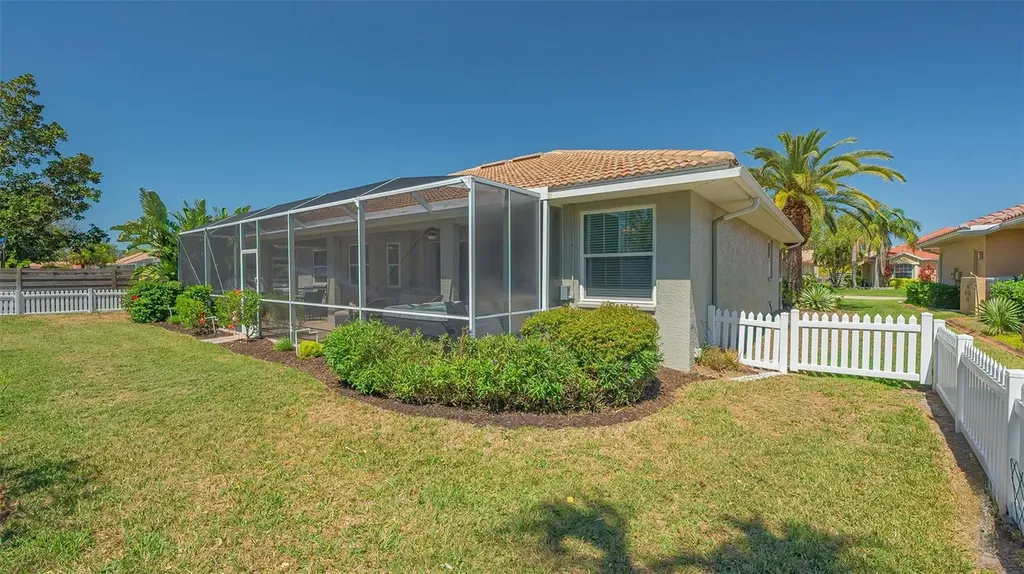 5518 Eastwind Drive Sarasota FL 34233