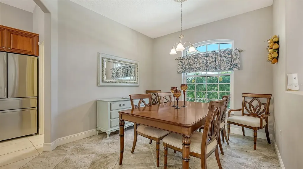 5518 Eastwind Drive Sarasota FL 34233