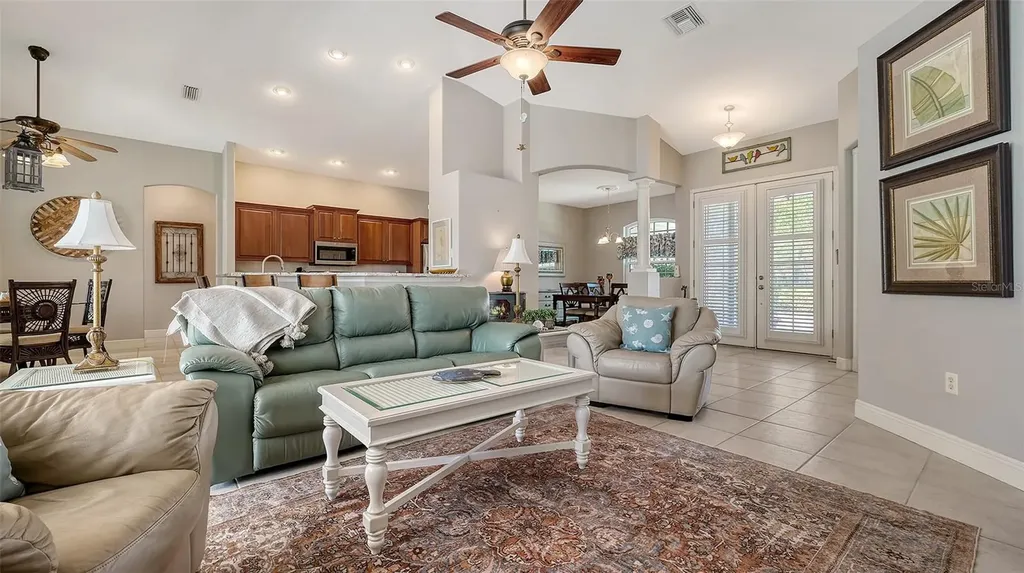 5518 Eastwind Drive Sarasota FL 34233