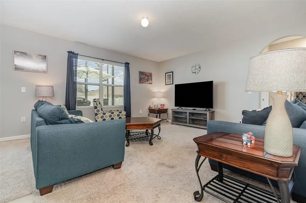 9731 Pepper Tree Trail Wildwood FL 34785