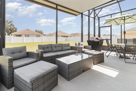 9731 Pepper Tree Trail Wildwood FL 34785
