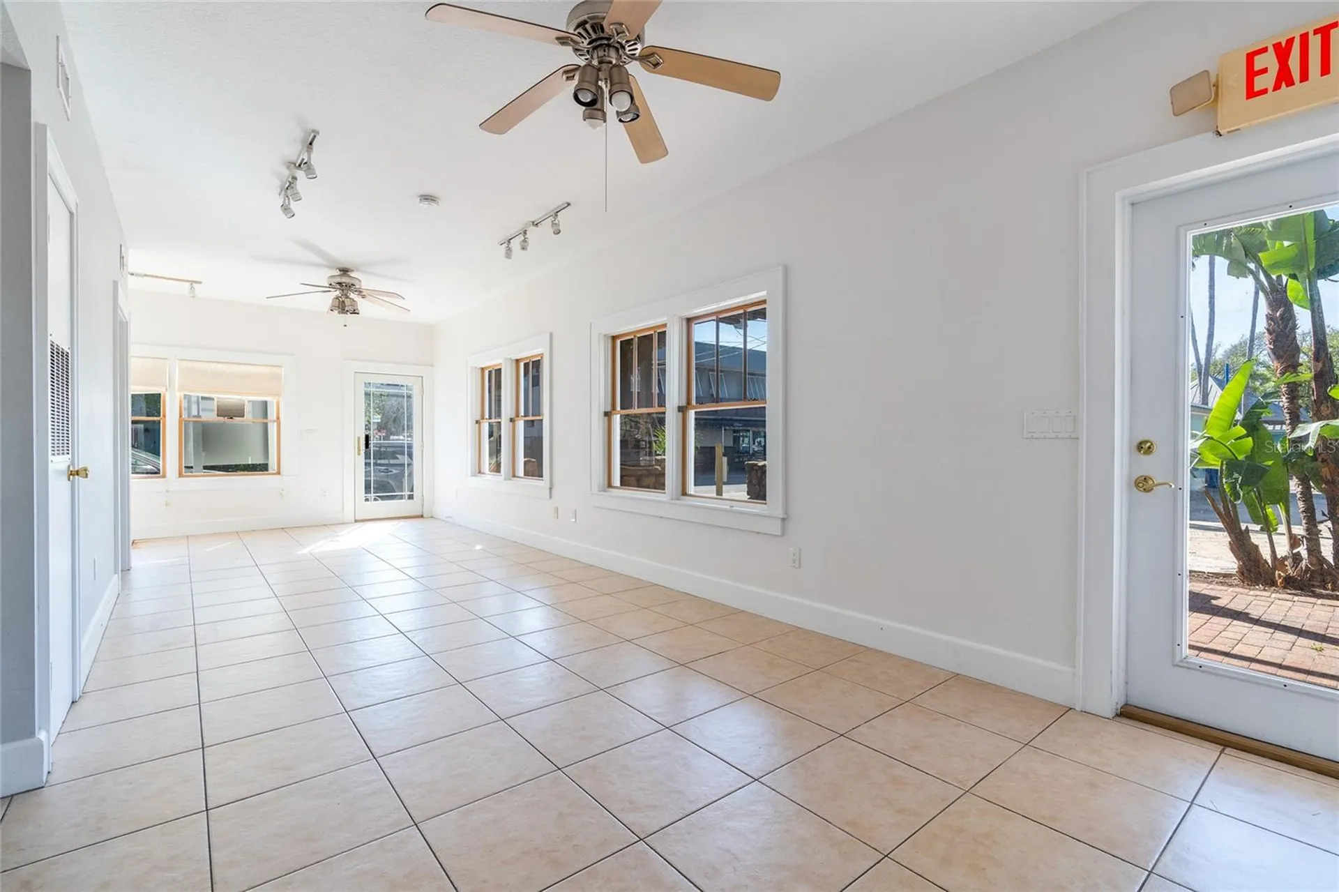 104 N Pine Street New Smyrna Beach FL 32169