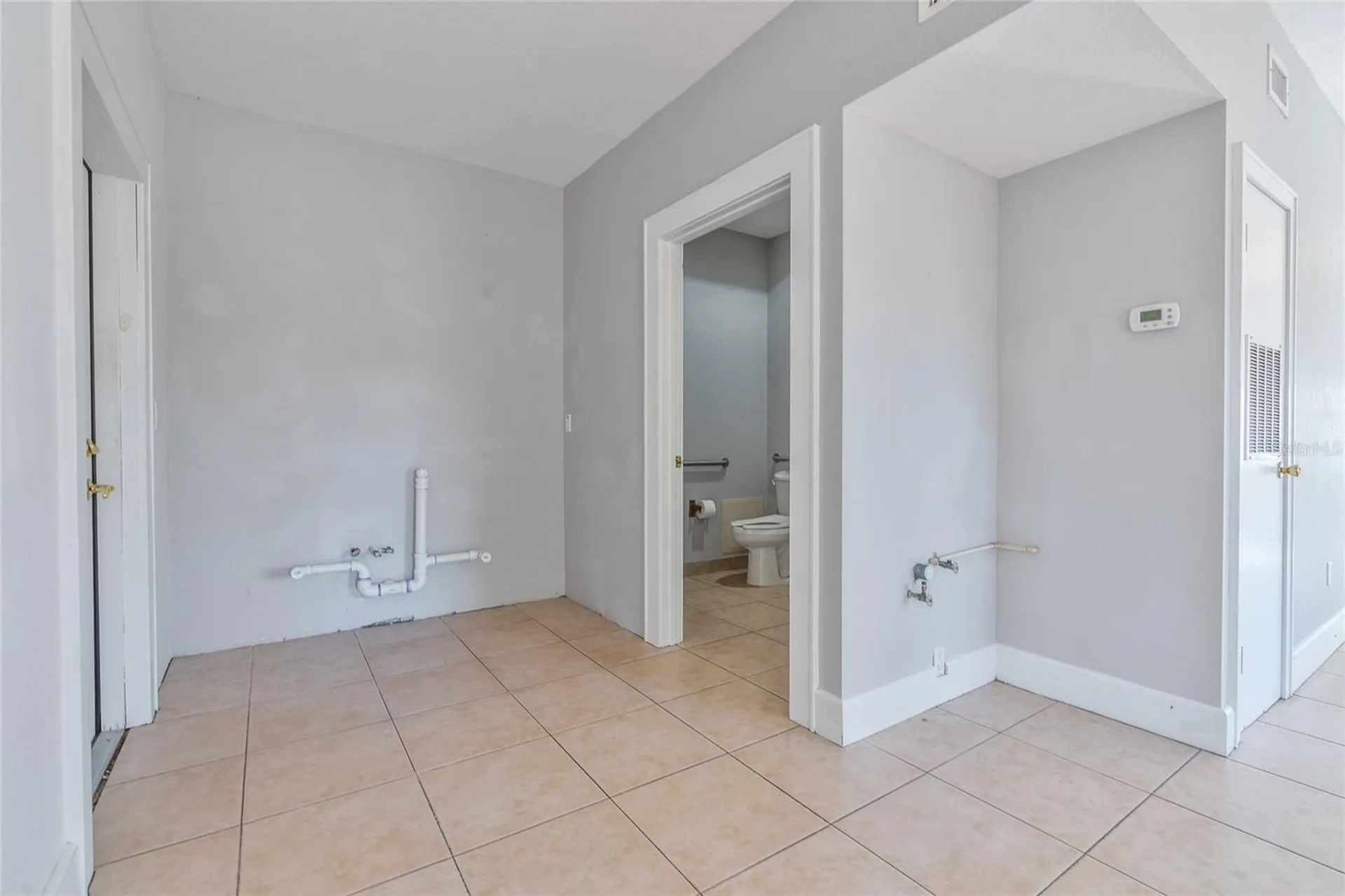 104 N Pine Street New Smyrna Beach FL 32169