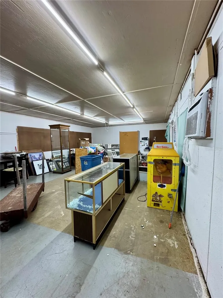 6221 SE 110th Street Belleview FL 34420