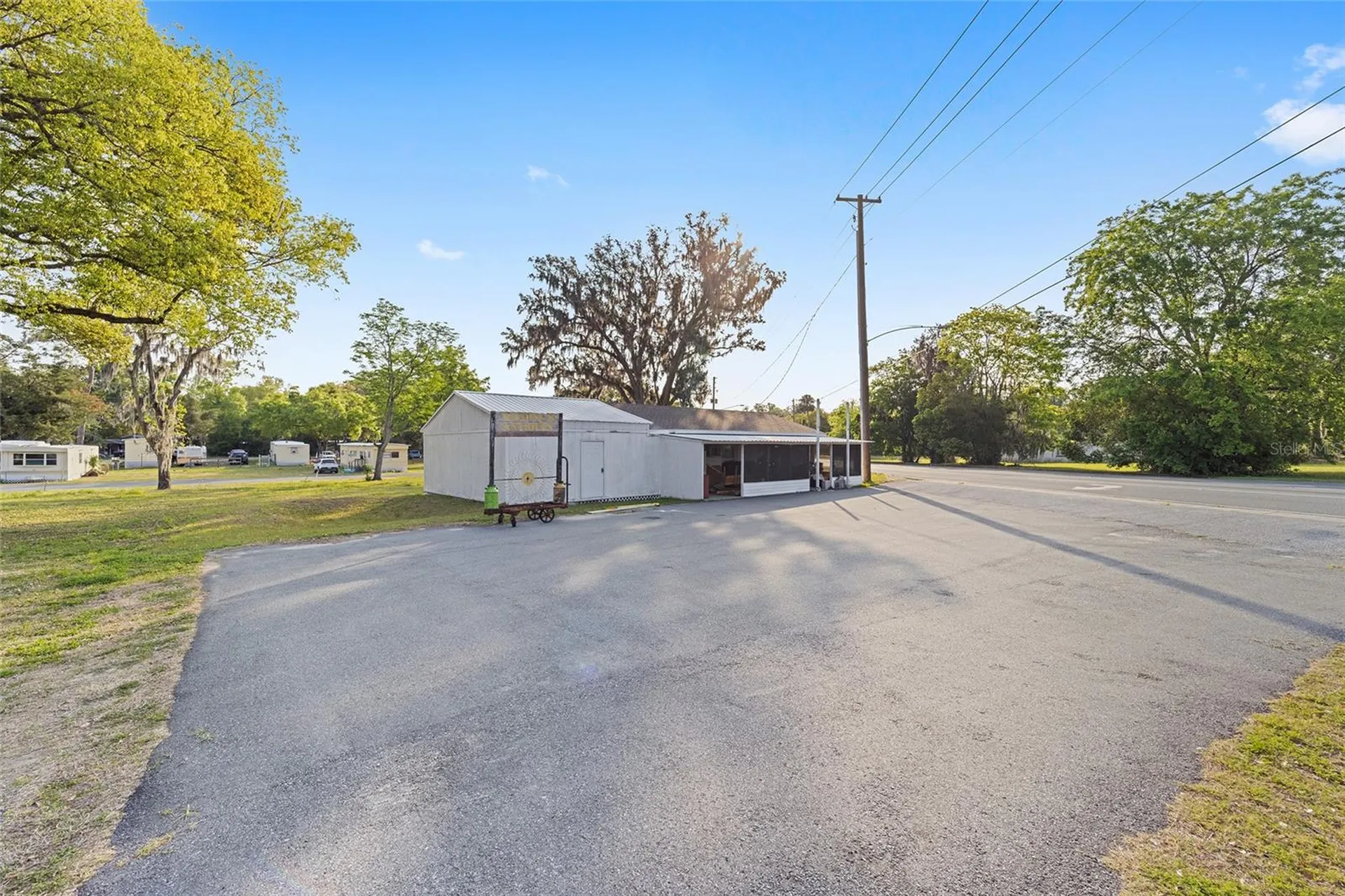 6221 SE 110th Street Belleview FL 34420